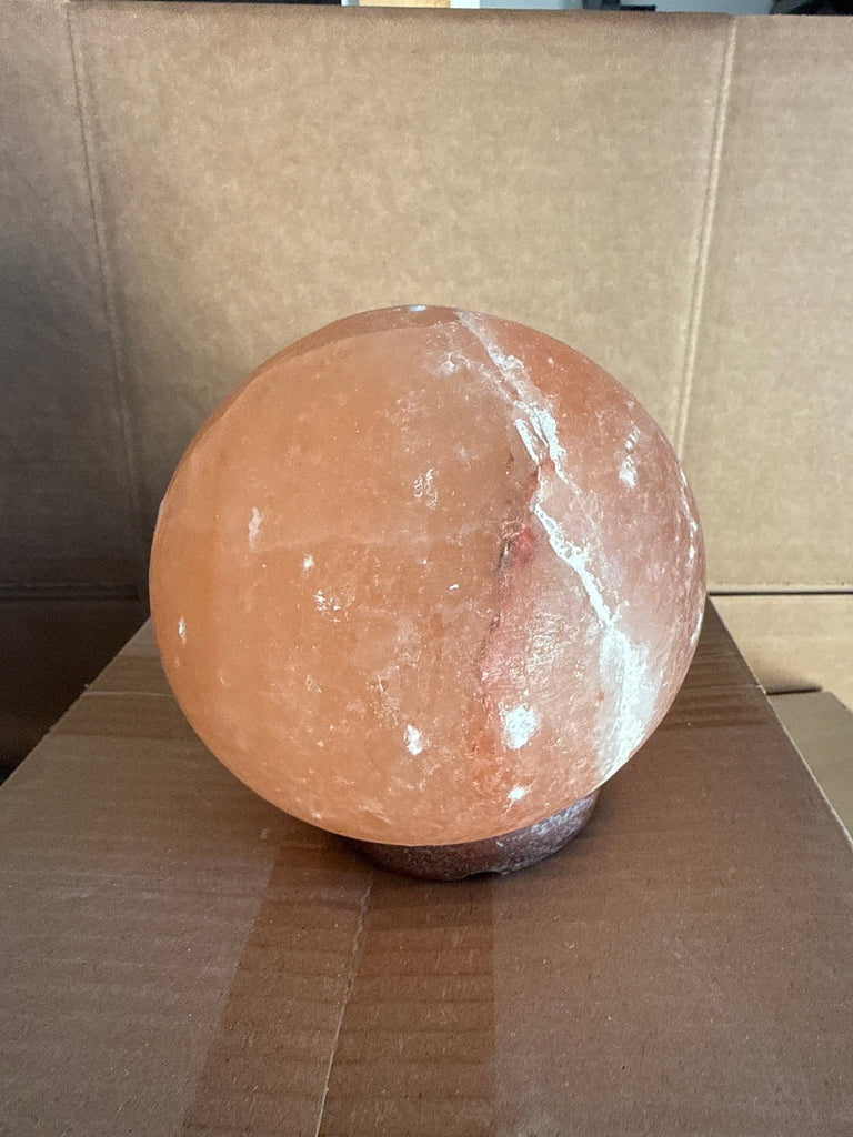 Globe Lamp with cord D4 - Black Tai Salt Co.