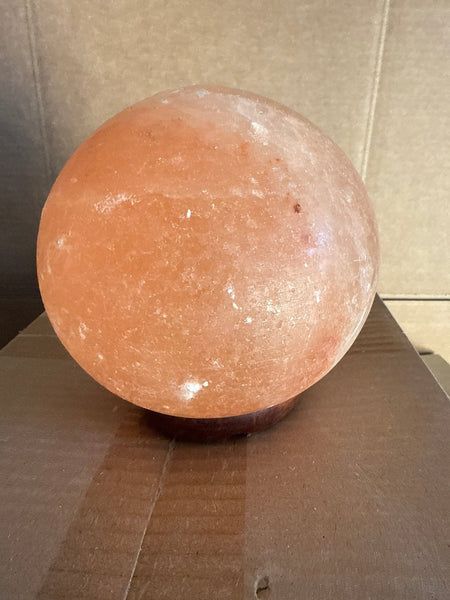 Globe Lamp with cord D4 - Black Tai Salt Co.