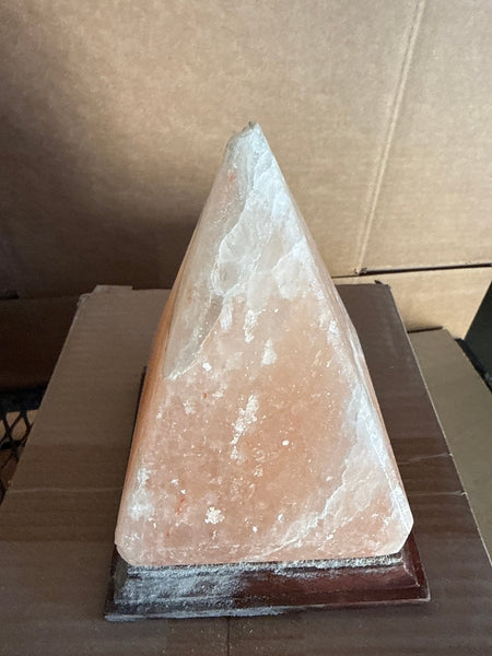 Pyramid lamp - Black Tai Salt Co.